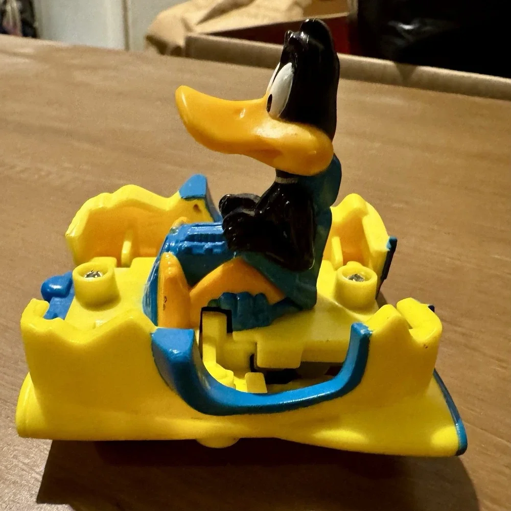 Vtg McDonald's Happy Meal Toy Looney Tunes Quack Up Daffy‎ Duck Splitting Car